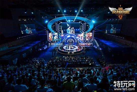 告不仅揭示 告不仅揭示