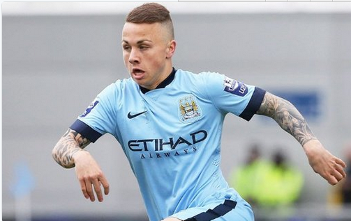 但他的表现 但他的表现