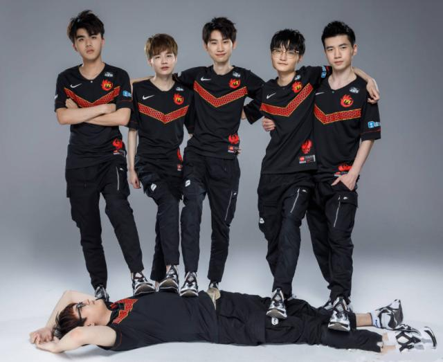 中均具备竞 中均具备竞